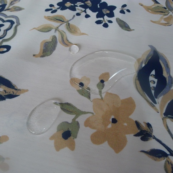 Скатертина "SOHO" Classic Flowers 140х180см №1912