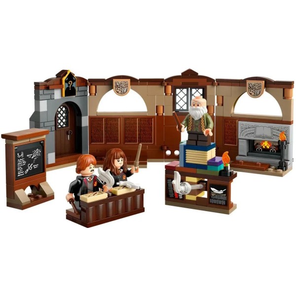 Конструктор "LEGO" Harry Potter Замок Гоґвортс™: урок чарів №76442(4)