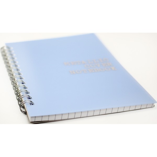 Блокнот пруж. А6 60арк. кліт. пласт. обкл. металік,блакитний №О25945(5)(50)