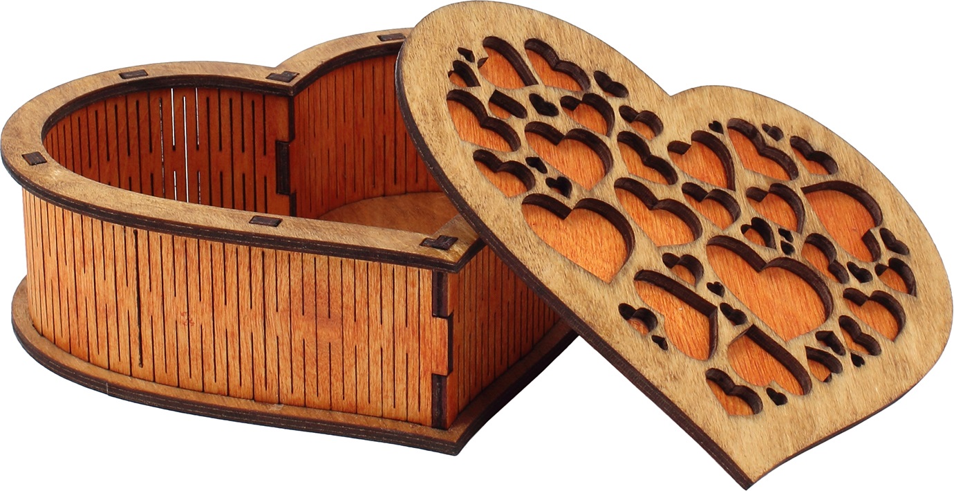 Виріб з фанери Скринька сердечко 15×14хсм лакована