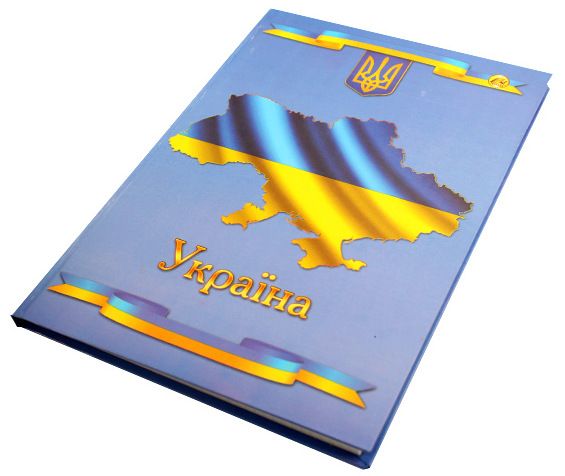 Книга-канцелярська A4 96 аркушів клітинка тверда обкладинка 12097