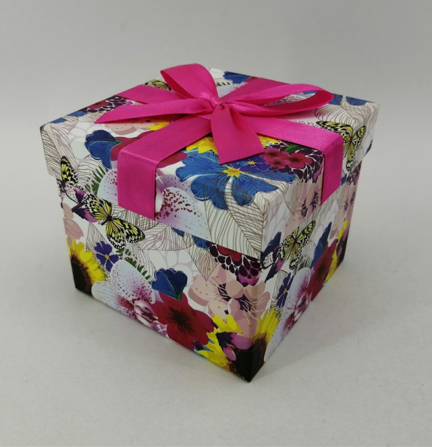 Коробка подарункова 12×12×10см